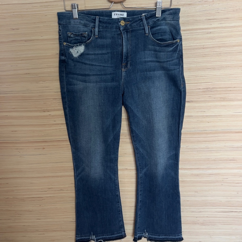 FRAME Denim Le Crop Mini Boot Jeans women's size 29 distressed medium blue wash